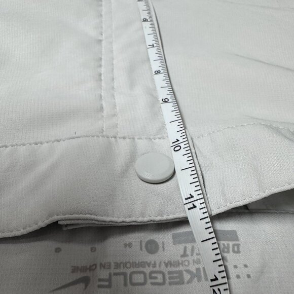 Nike Golf Tour Performance Dri Fit Khaki Shorts Mens Size 34 Tan Cargo Pockets - Picture 8 of 9